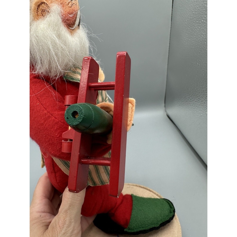 Vintage 1996 Annalee Doll Santa Claus Painting Toy Boat Apron, 12" With Tags - Picture 5 of 11